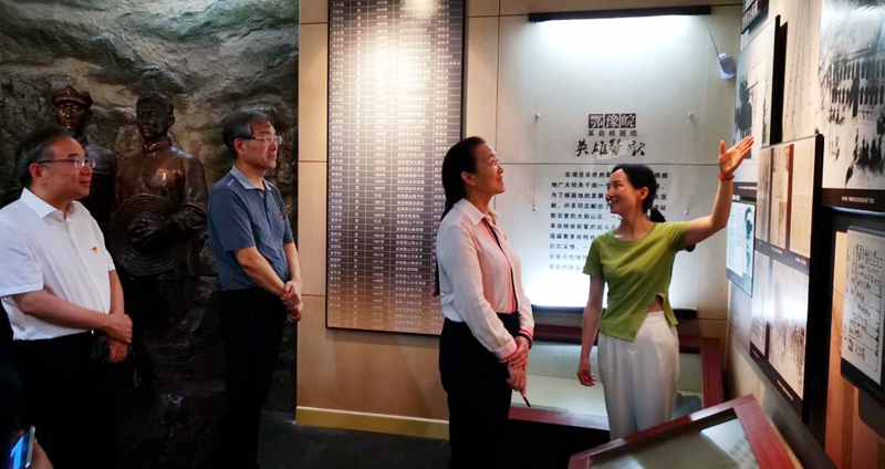 与会人员实地参观 古天乐代言太阳集团138