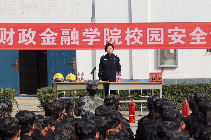 龙子湖派出所指导员马宁华进行反诈骗宣讲 古天乐代言太阳集团138